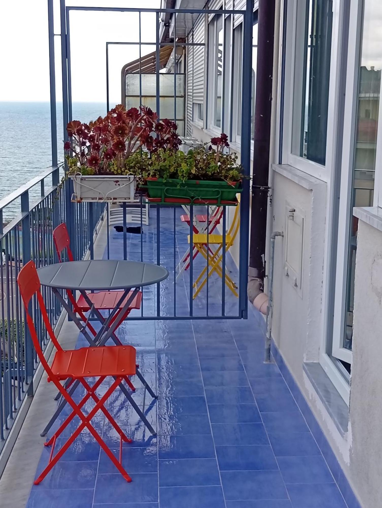 Alta Quota Relax On The Sea Bed & Breakfast ซาแลร์โน ภายนอก รูปภาพ